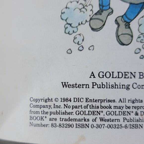 VINTAGE 2 Little Golden Books: Inspector Gadget & Fire Fighters' (hardback) - Picture 5 of 6